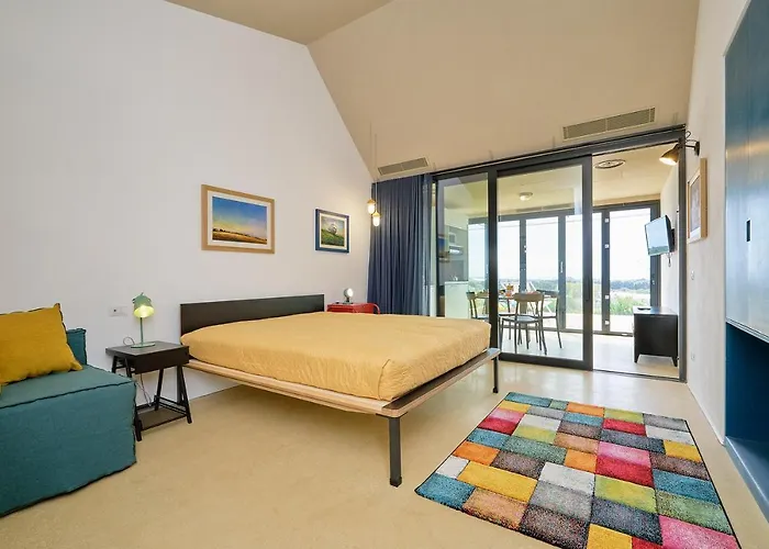 Petrantica Resort *